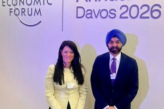 وزيرة التخطيط لرئيس البنك الدولي e1769177885691