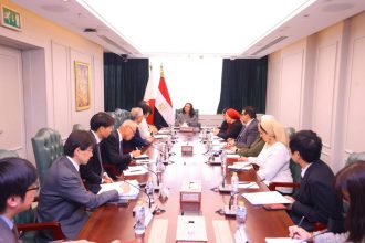 وزيرة التضامن الاجتماعي تلتقي وفداً من أعضاء مجلس المستشارين الياباني