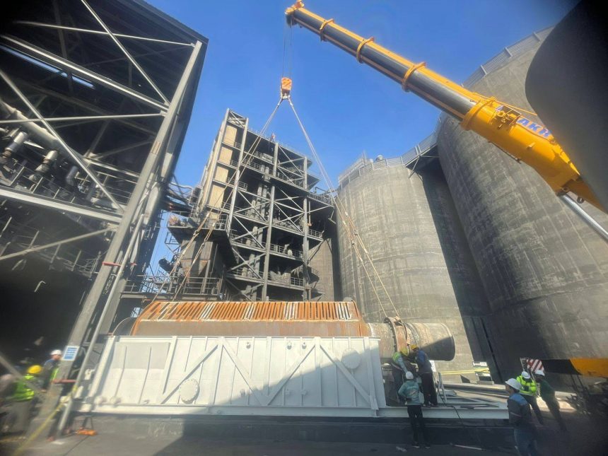 إيجيبت أنود تبدأ الاستعداد لتشغيل خط الإنتاج الثاني وتصدير الشحنة الثانية من الفحم البترولي المكلسن