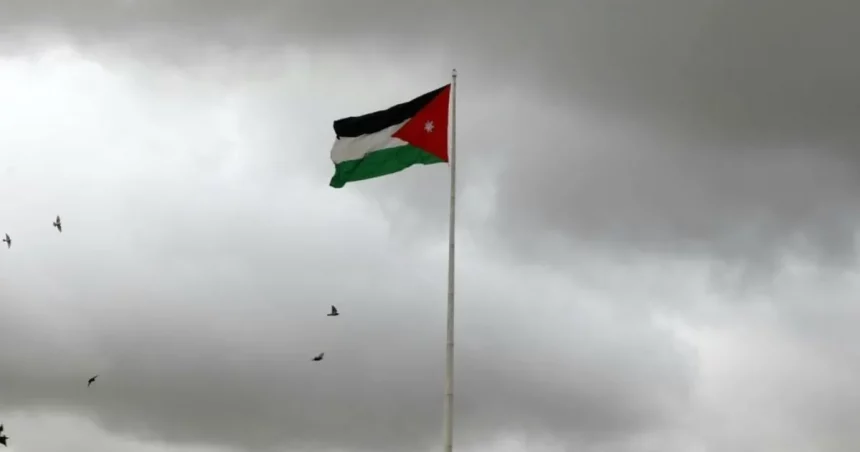 الجيش الأردني يعلن إسقاط صاروخين بالستيين استهدفا أراضي الأردن