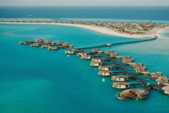 السعودية تقلّص مشروع المنتجعات الفاخرة على البحر الأحمر