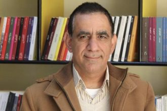 الكاتب محمود الرحبي