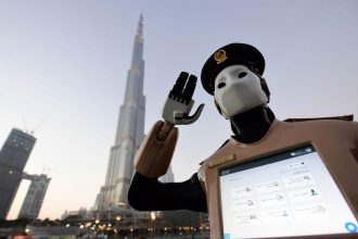 بي تزيد من استخدام الروبوتات في الخدمات العامة