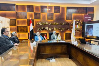 تطوير التعليم