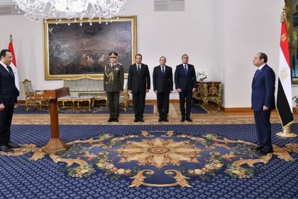 رأفت هندي وزير الاتصالات وتكنولوجيا المعلومات