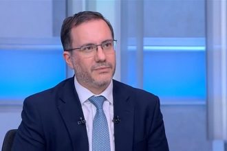 سفير بريطانيا في مصر