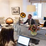 وزير السياحة يعرض على منظمي رحلات وشركات سياحة في بريطانيا التنوع السياحي الفريد في مصر