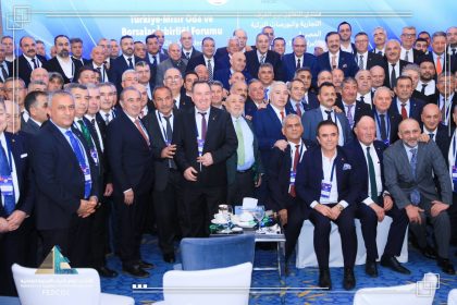 وزير المالية. في حوار مفتوح مع ٢٥٠ من كبار المستثمرين الأتراك