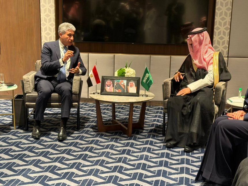 وزيرا السياحة في مصر والسعودية