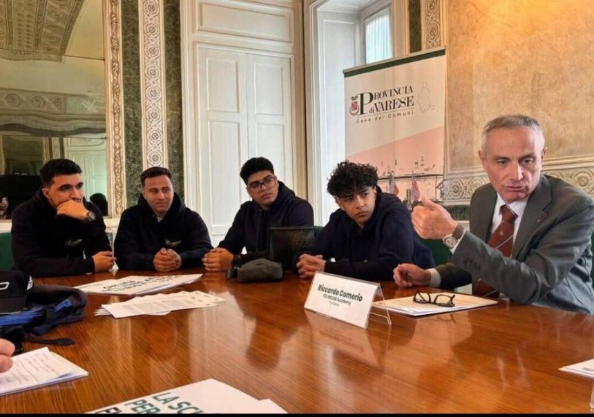 17 طالبًا مصريًا يبدؤون برنامجًا تدريبيًا متقدمًا في إيطاليا وفق أعلى المعايير الأوروبية