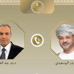 وزير الخارجية يبحث مع نظيره العماني تداعيات المواجهات العسكرية بالمنطقة
