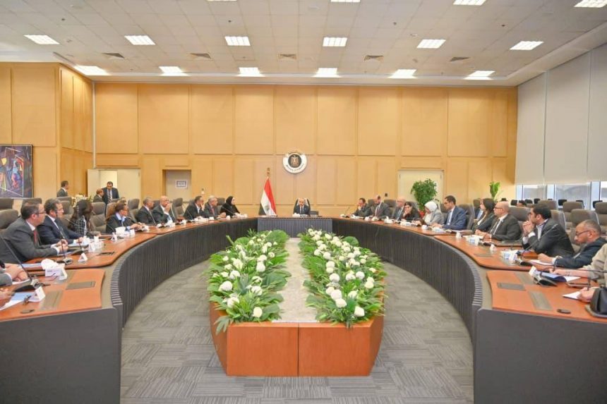 وزير الاستثمار يبحث مع «التصديري للتشييد» آليات التوسع الخارجي وتعزيز النفاذ للأسواق الدولية بحضور