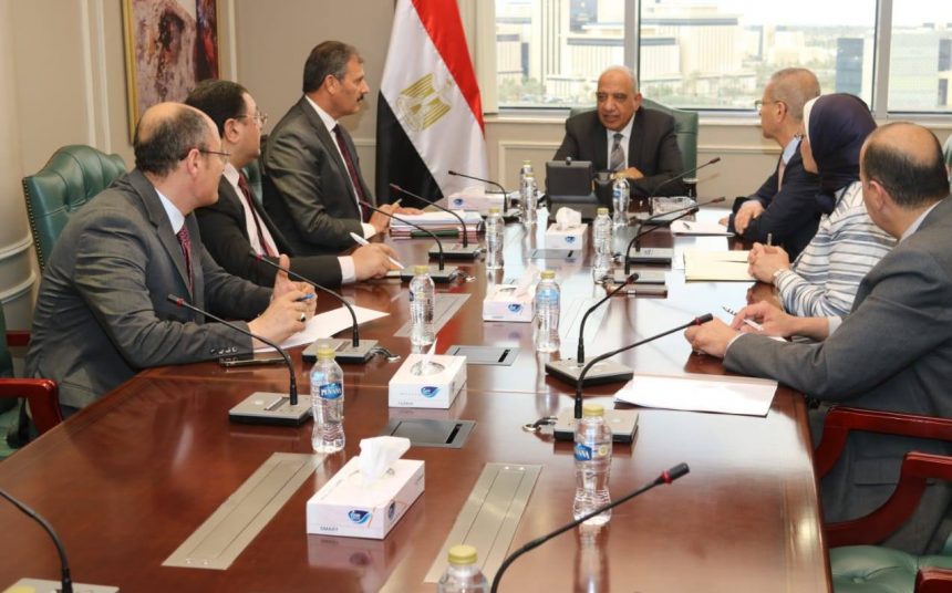 حرب إيران وقطاع الكهرباء. خطة لترشيد الاستهلاك وتأمين مخزون الوقود المكافئ بمحطات التوليد والالتزام بنمط التشغيل الجديد e1774455346875