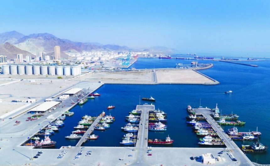 ما مدى أهمية ميناء الفجيرة الإماراتي لسوق النفط؟