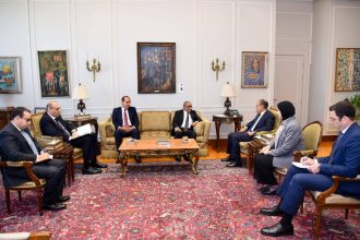 وزير الخارجية لأمين مجلس الوحدة الاقتصادية العربية