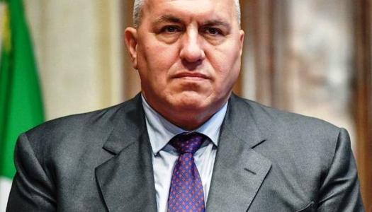 وزير الدفاع الإيطالي جويدو كروزيتو