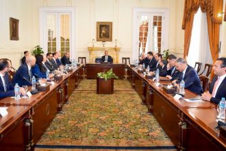 وزير الخارجية لوفد من غرفة التجارة الأمريكية