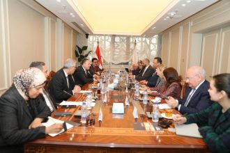 التعليم العالي والاتصالات