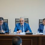 زير الدولة للإنتاج الحربي يستعرض الحساب الختامي لموازنة الهيئة القومية