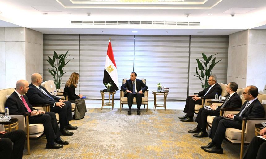 مصطفى مدبولي، رئيس مجلس الوزراء 1