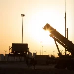 هجمات إيرانية على مرافق للطاقة في الكويت والبحرين والإمارات