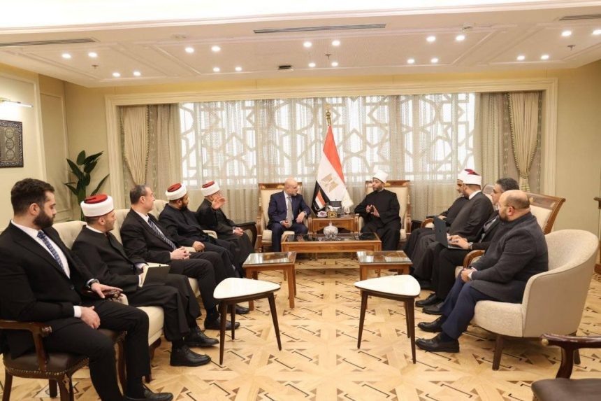 وزير الأوقاف لوفد فلسطيني