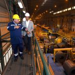 وزير الصناعة