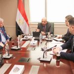 وزير الكهرباء يبحث مع مسئولي باوكو الألمانية توطين صناعة مواسير وأنابيب الضغط