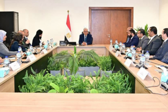 سويلم لشركات مصرية ستنفذ مشروعات تنموية بدول حوض النيل