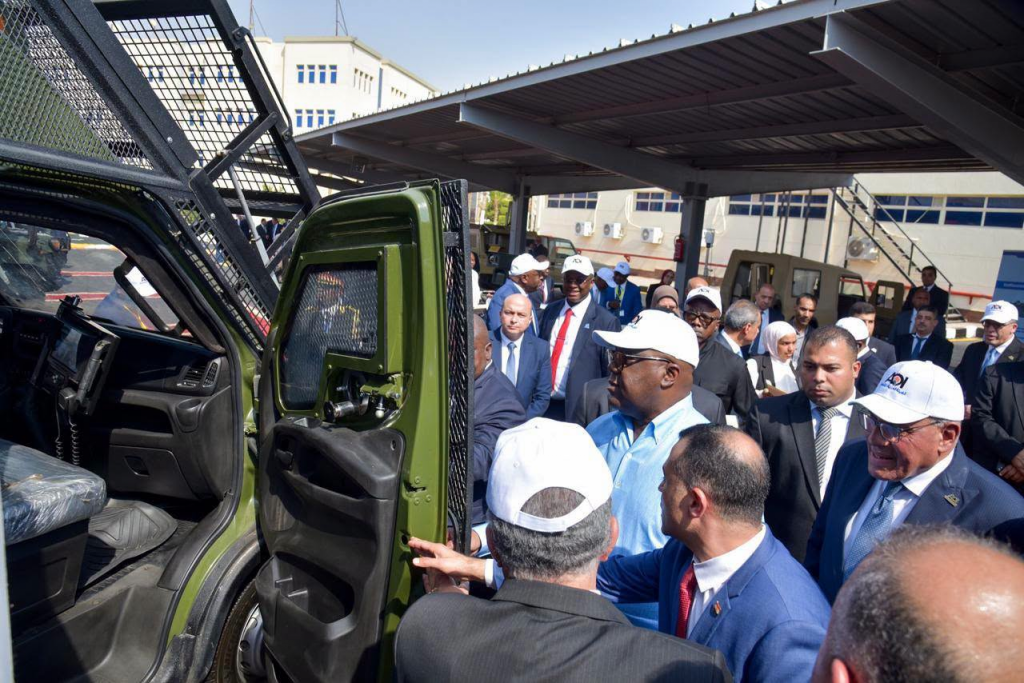 رئيس الكونغو الديمقراطية في «العربية للتصنيع».. شراكة صناعية تتجاوز الحدود (صور) 3 image 183