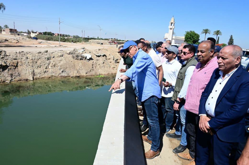 الري: التنسيق مع الإسكان لدراسة تحويل مآخذ محطات مياه الشرب لمآخذ شاطئية لعدم إعاقة سريان المياه 3 image 191