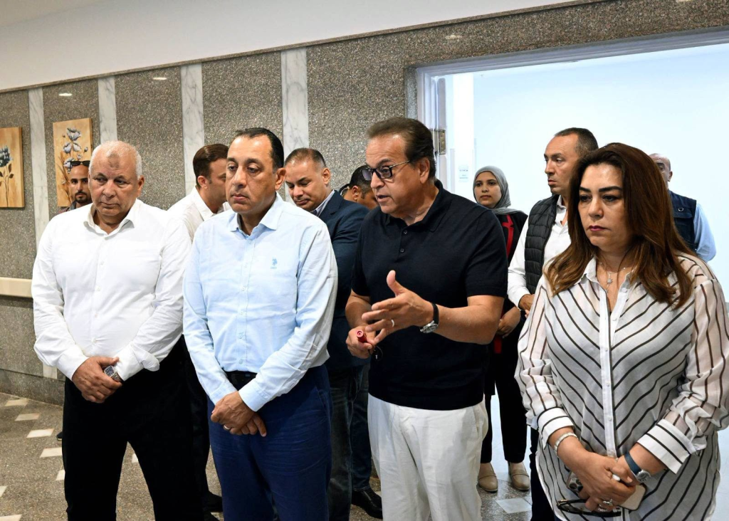 7 مشروعات بمطروح.. مدبولي: الحكومة ترفع كفاءة منشآت صحية وطبية لضمان جاهزيتها لتطبيق التأمين الصحي الشامل 4 image 102