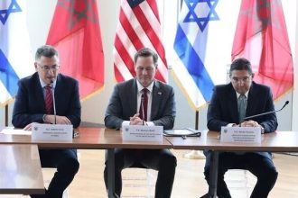 إسرائيل تعلن الاتفاق مع المغرب على رفع التمثيل الدبلوماسي إلى مستوى السفارة