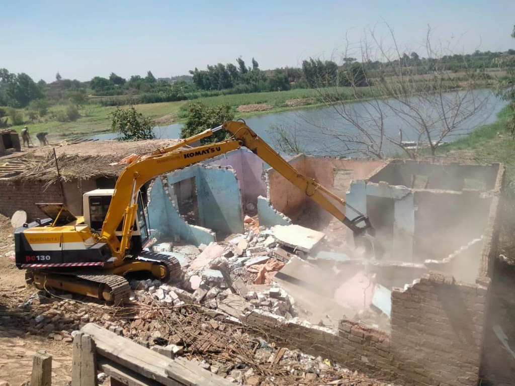 «المشروع القومي لضبط نهر النيل وفرعيه».. إزالة 601 حالة تعد جديدة وتنسيق مع أجهزة الدولة لضمان تحقيق المستهدفات 4 image 508